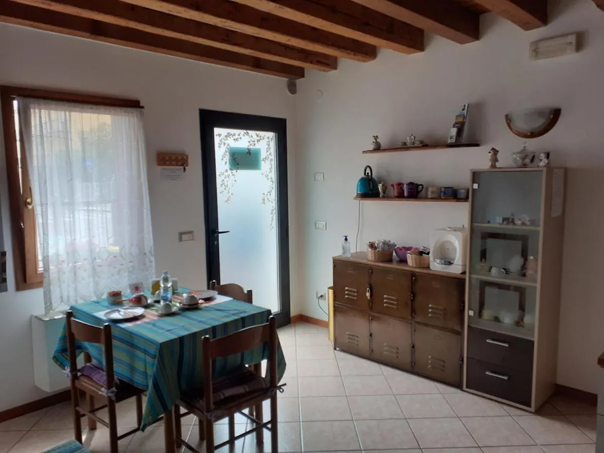 ***  ドーロ ベッド アンド ブレックファースト カーサ タティ Bed & Breakfast イタリア
