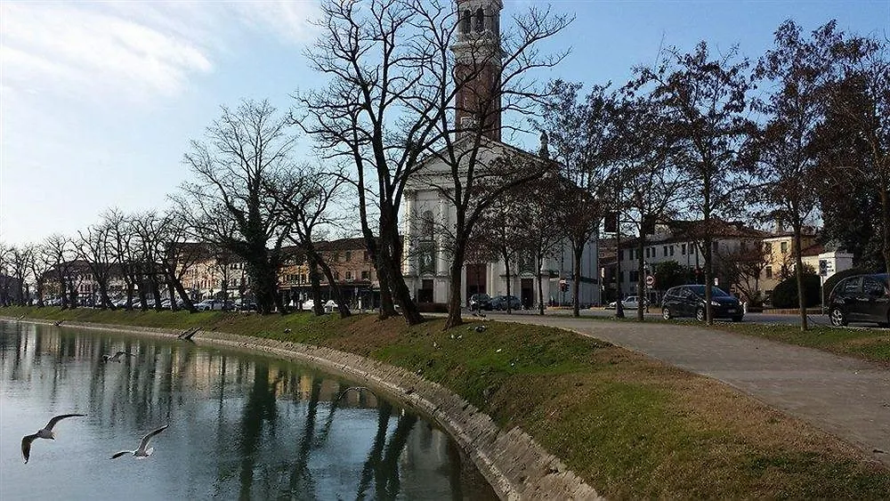 Casa Taty Bed & Breakfast Dolo 3*,  Italy